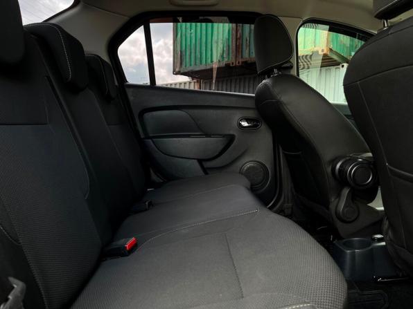 Renault Logan II Рестайлинг с пробегом 2021 года, цена 1 268 600 рублей, 64854 км, седан, Автокод Объявления