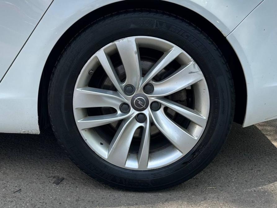 Opel Insignia I Москва  - изображение 16