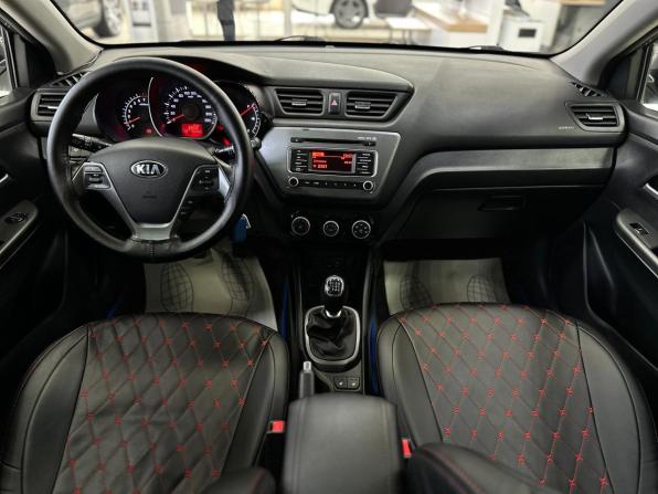 Kia Rio III Рестайлинг с пробегом 2017 года, цена 1 120 000 рублей, 84643 км, хэтчбек, Автокод Объявления