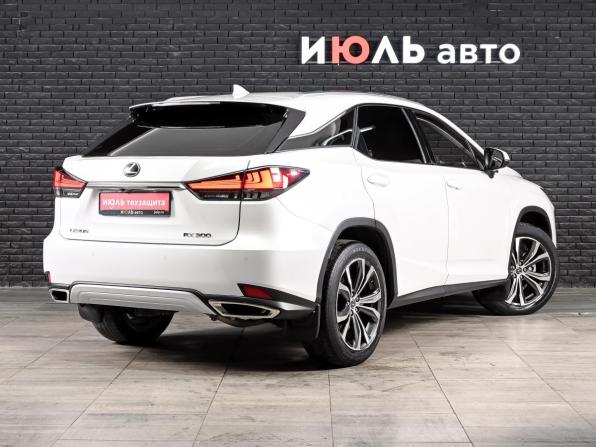 Lexus RX IV Рестайлинг с пробегом 2019 года, цена 4 400 000 рублей, 109915 км, внедорожник, Автокод Объявления