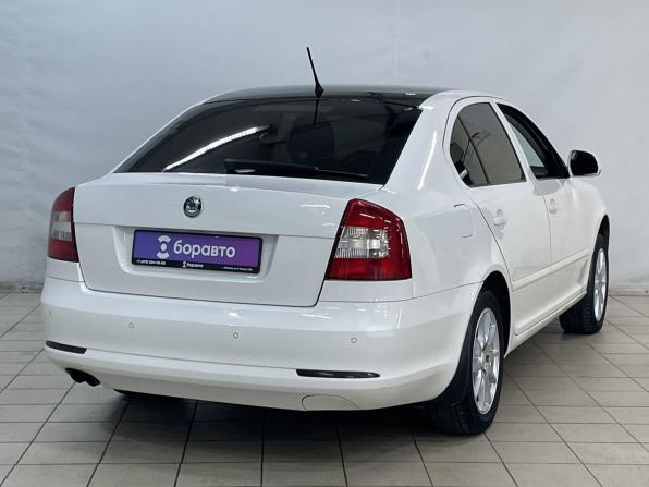 Skoda Octavia II (A5) Рестайлинг с пробегом 2012 года, цена 895 000 рублей, 137246 км, лифтбек, Автокод Объявления