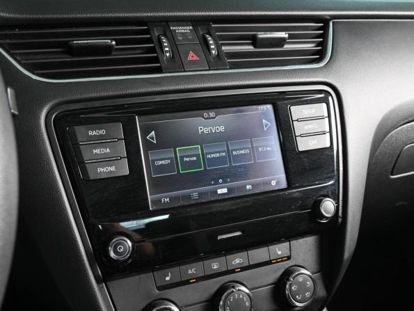 Skoda Octavia III (A7) Рестайлинг с пробегом 2019 года, цена 1 820 000 рублей, 78691 км, лифтбек, Автокод Объявления