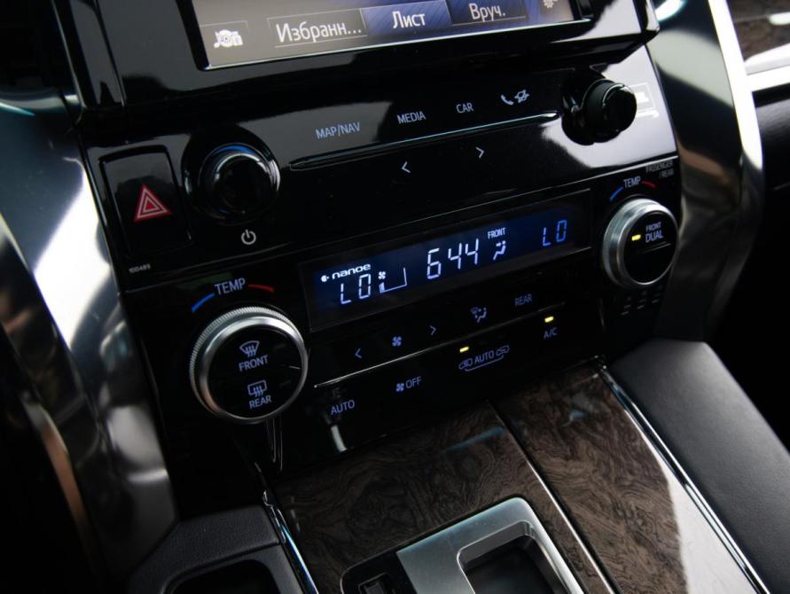 Toyota Alphard III Рестайлинг Санкт-Петербург  - изображение 21