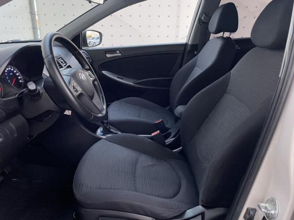 Hyundai Solaris I Рестайлинг с пробегом 2015 года, цена 1 050 000 рублей, 169518 км, седан, Автокод Объявления