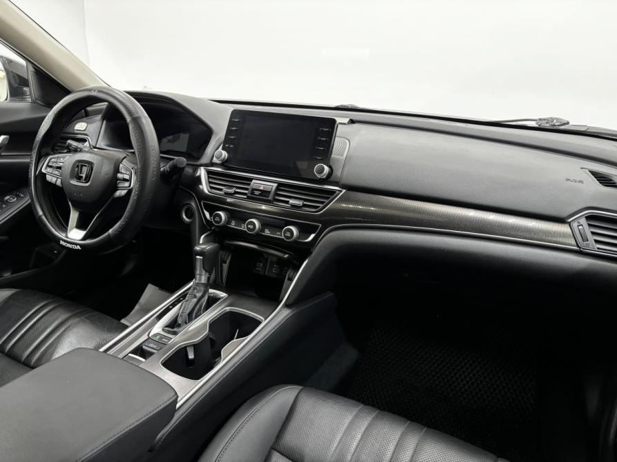 Honda Accord X Рестайлинг Альметьевск  - изображение 15