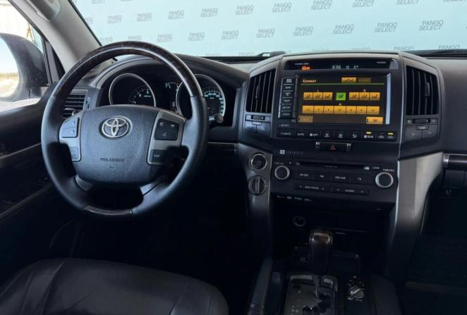 Toyota Land Cruiser 200 Series с пробегом 2009 года, цена 2 500 000 рублей, 196444 км, внедорожник, Автокод Объявления