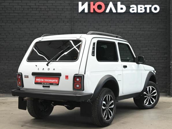 Lada (ВАЗ) Niva Legend с пробегом 2025 года, цена 1 640 000 рублей, 10101 км, внедорожник, Автокод Объявления