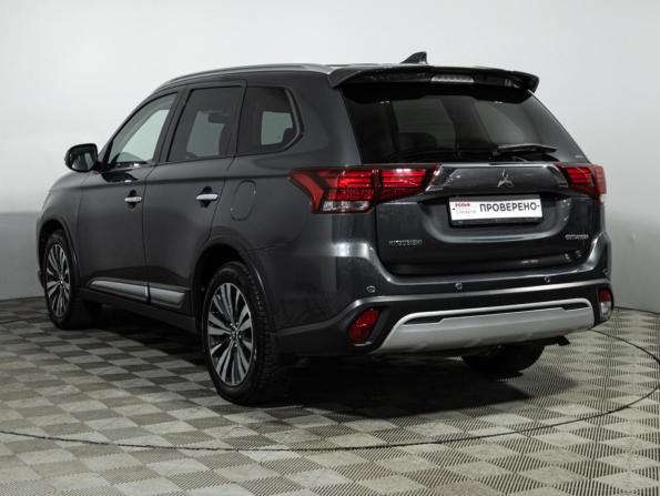 Mitsubishi Outlander III Рестайлинг 3 с пробегом 2019 года, цена 2 469 000 рублей, 117751 км, внедорожник, Автокод Объявления