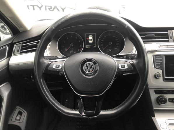 Volkswagen Passat B8 с пробегом 2015 года, цена 1 444 000 рублей, 284817 км, седан, Автокод Объявления
