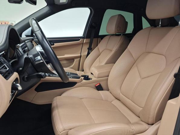 Porsche Macan I Рестайлинг с пробегом 2021 года, цена 5 490 000 рублей, 77030 км, внедорожник, Автокод Объявления