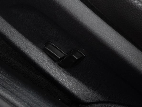 Mercedes-Benz C-Класс IV (W205) Рестайлинг с пробегом 2018 года, цена 2 648 000 рублей, 105320 км, седан, Автокод Объявления