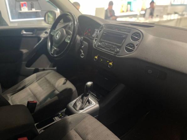 Volkswagen Tiguan I Рестайлинг с пробегом 2012 года, цена 1 135 000 рублей, 109000 км, внедорожник, Автокод Объявления