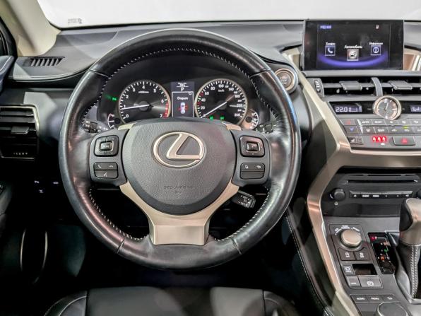 Lexus NX I с пробегом 2015 года, цена 2 955 000 рублей, 81647 км, внедорожник, Автокод Объявления