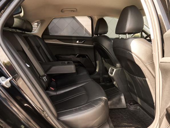 Kia K5 III с пробегом 2021 года, цена 2 050 000 рублей, 158044 км, седан, Автокод Объявления