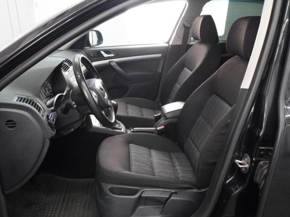 Skoda Octavia II (A5) Рестайлинг с пробегом 2012 года, цена 799 000 рублей, 229854 км, лифтбек, Автокод Объявления