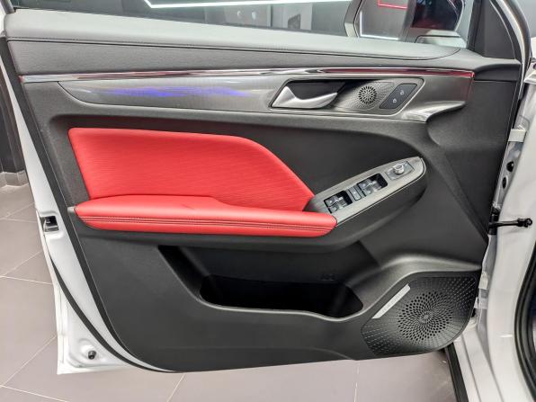 Haval Jolion I Рестайлинг с пробегом 2025 года, цена 2 405 000 рублей, 1453 км, внедорожник, Автокод Объявления