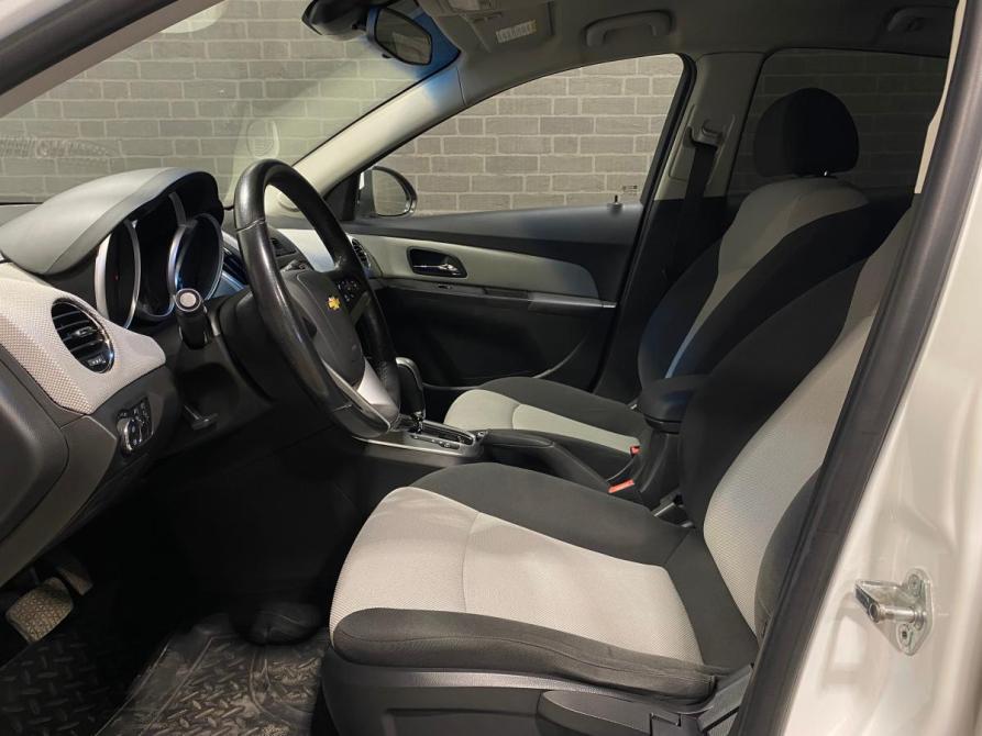 Chevrolet Cruze I Рестайлинг Челябинск  - изображение 12