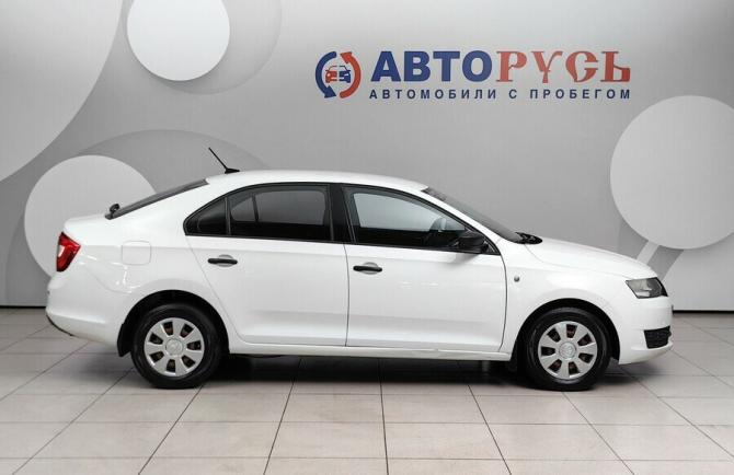 Skoda Rapid I с пробегом 2017 года, цена 999 000 рублей, 140355 км, лифтбек, Автокод Объявления