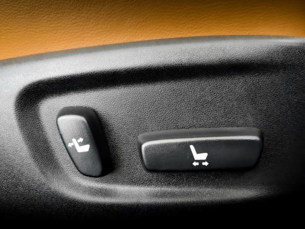 Toyota Camry VII (XV50) Рестайлинг с пробегом 2017 года, цена 2 372 750 рублей, 120300 км, седан, Автокод Объявления