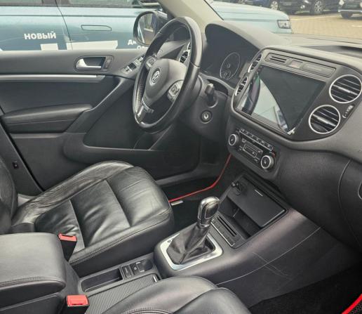 Volkswagen Tiguan I Рестайлинг с пробегом 2012 года, цена 1 571 000 рублей, 137577 км, внедорожник, Автокод Объявления