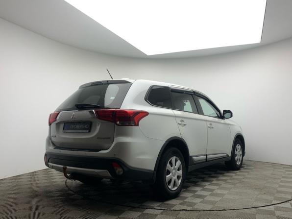 Mitsubishi Outlander III Рестайлинг 2 с пробегом 2016 года, цена 1 639 000 рублей, 177706 км, внедорожник, Автокод Объявления