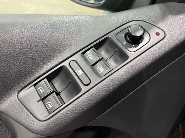 Volkswagen Tiguan I Рестайлинг с пробегом 2012 года, цена 1 250 000 рублей, 124800 км, внедорожник, Автокод Объявления