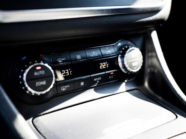 Mercedes-Benz GLA I (X156) с пробегом 2015 года, цена 1 990 000 рублей, 156502 км, внедорожник, Автокод Объявления