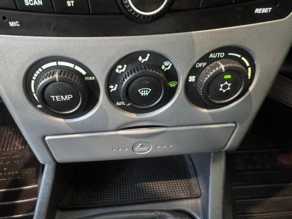 Lada (ВАЗ) Priora I с пробегом 2012 года, цена 337 000 рублей, 151297 км, хэтчбек, Автокод Объявления