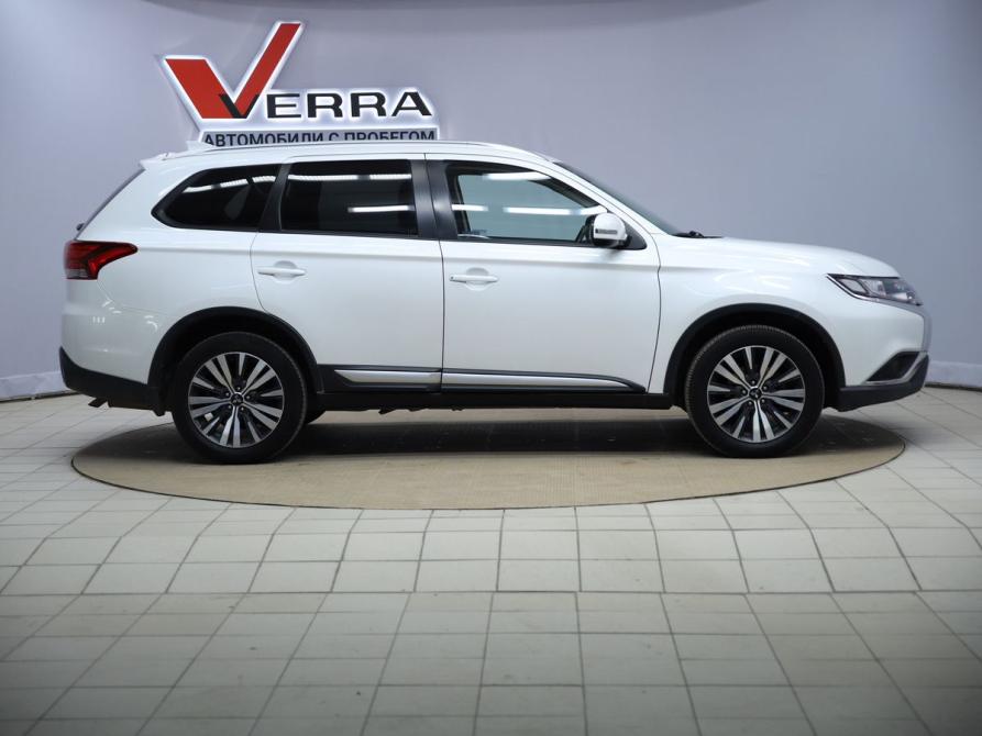 Mitsubishi Outlander III Рестайлинг 3 Уфа  - изображение 4