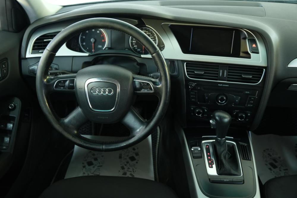 Audi A4 IV (B8) Омск  - изображение 10