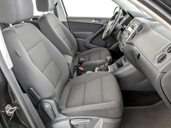 Volkswagen Tiguan I Рестайлинг с пробегом 2014 года, цена 2 200 000 рублей, 55249 км, внедорожник, Автокод Объявления