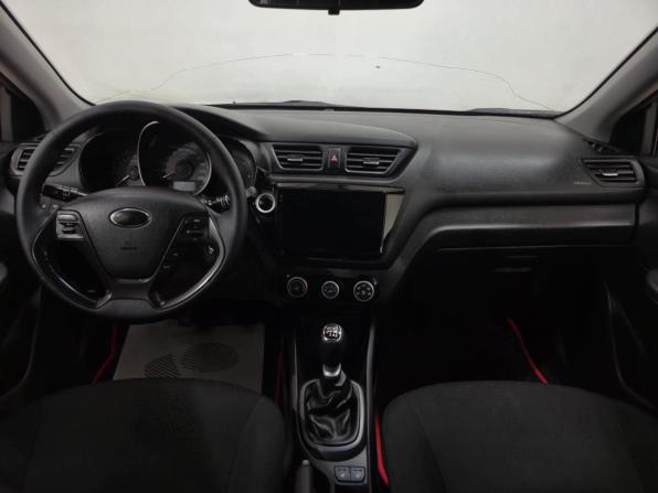 Kia Rio III Рестайлинг с пробегом 2015 года, цена 920 000 рублей, 141907 км, хэтчбек, Автокод Объявления