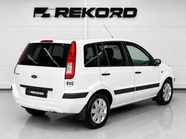Ford Fusion I Рестайлинг с пробегом 2006 года, цена 329 000 рублей, 263402 км, хэтчбек, Автокод Объявления