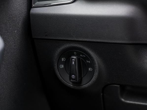 Skoda Karoq I с пробегом 2020 года, цена 2 020 000 рублей, 103747 км, внедорожник, Автокод Объявления