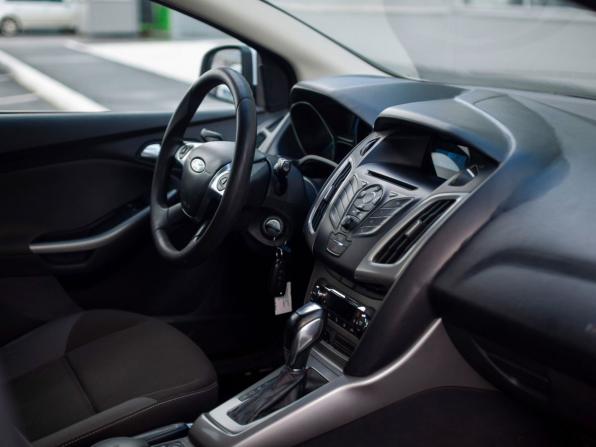 Ford Focus III с пробегом 2012 года, цена 740 000 рублей, 88452 км, универсал, Автокод Объявления