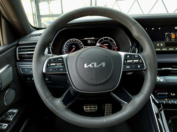 Kia Mohave I Рестайлинг 2 с пробегом 2022 года, цена 4 999 000 рублей, 78000 км, внедорожник, Автокод Объявления