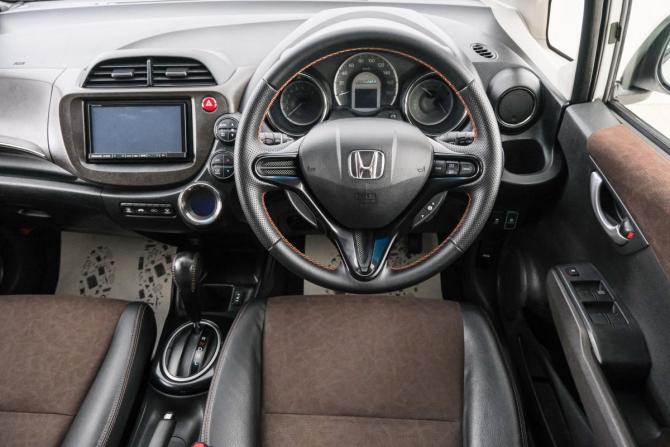 Honda Fit Shuttle I Рестайлинг с пробегом 2014 года, цена 849 000 рублей, 188663 км, универсал, Автокод Объявления