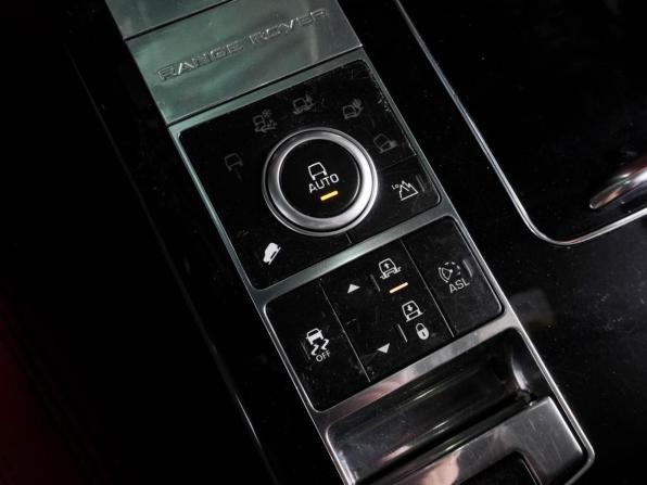 Land Rover Range Rover IV с пробегом 2013 года, цена 3 499 000 рублей, 185038 км, внедорожник, Автокод Объявления