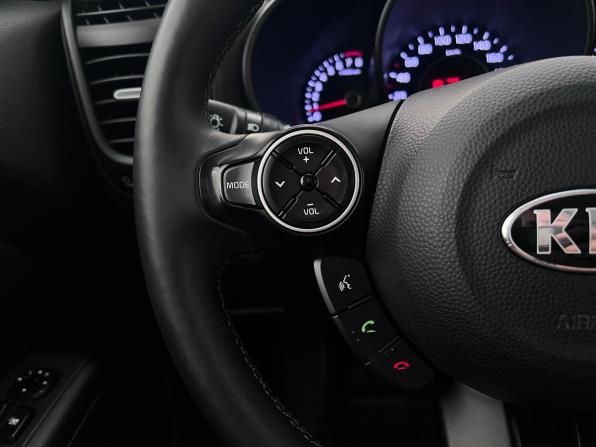 Kia Soul II Рестайлинг с пробегом 2017 года, цена 1 650 000 рублей, 117532 км, хэтчбек, Автокод Объявления