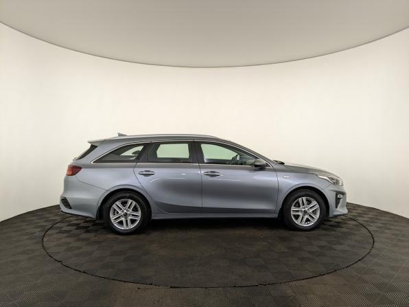Kia Ceed III с пробегом 2020 года, цена 1 600 000 рублей, 144124 км, универсал, Автокод Объявления