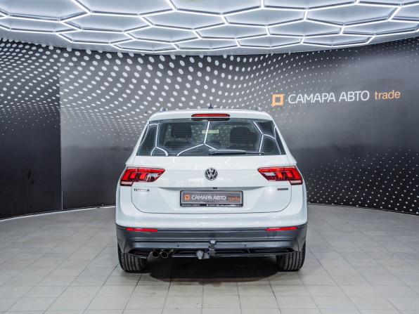 Volkswagen Tiguan II с пробегом 2020 года, цена 2 354 000 рублей, 115019 км, внедорожник, Автокод Объявления
