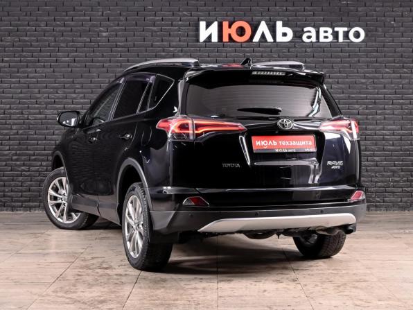 Toyota RAV4 IV (XA40) Рестайлинг с пробегом 2018 года, цена 2 655 000 рублей, 162342 км, внедорожник, Автокод Объявления