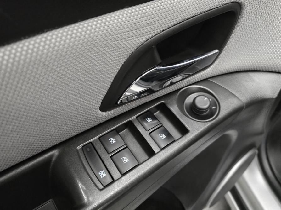 Chevrolet Cruze I Рестайлинг Красноярск  - изображение 18