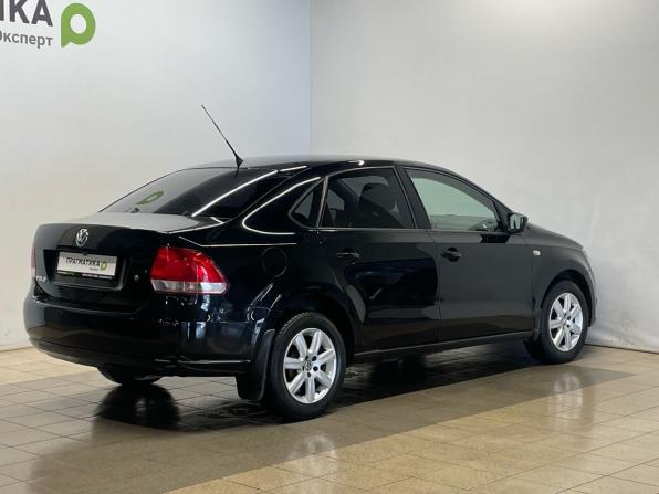 Volkswagen Polo V с пробегом 2012 года, цена 577 000 рублей, 312000 км, седан, Автокод Объявления
