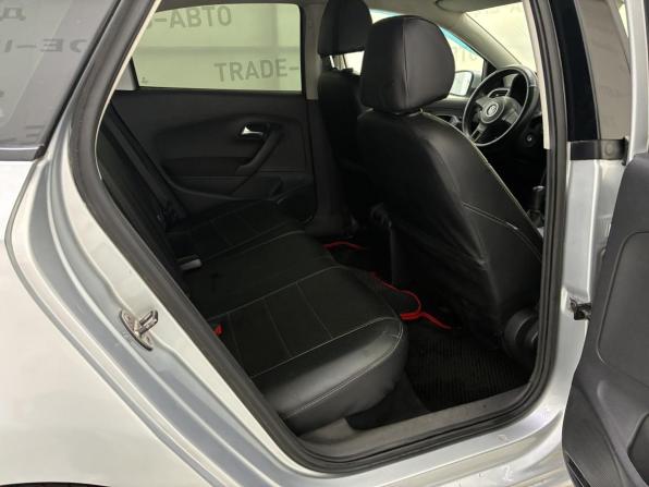 Volkswagen Polo V с пробегом 2012 года, цена 599 000 рублей, 245000 км, седан, Автокод Объявления