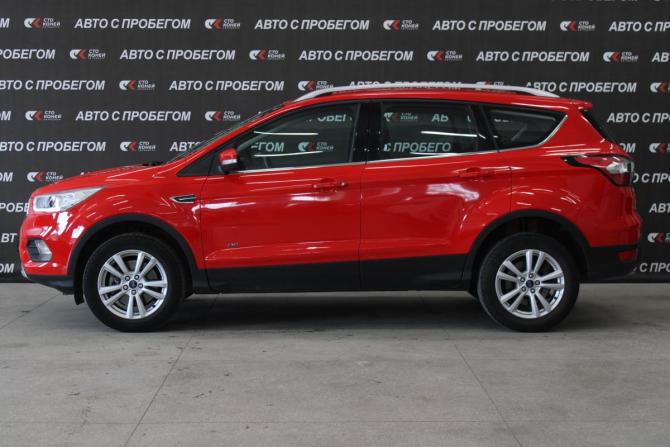 Ford Kuga II Рестайлинг с пробегом 2017 года, цена 1 598 000 рублей, 123000 км, внедорожник, Автокод Объявления