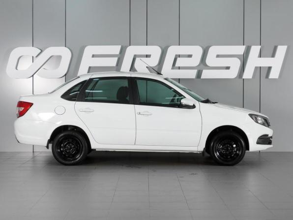 Lada (ВАЗ) Granta I Рестайлинг с пробегом 2024 года, цена 889 000 рублей, 38111 км, седан, Автокод Объявления