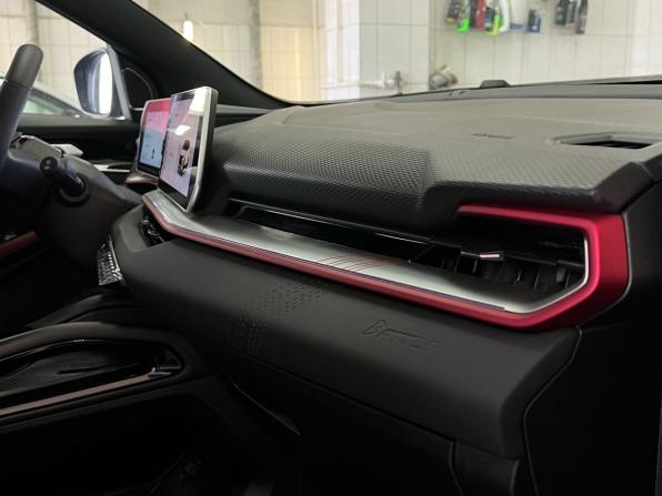 Geely Coolray I Рестайлинг с пробегом 2024 года, цена 1 867 000 рублей, 115690 км, внедорожник, Автокод Объявления