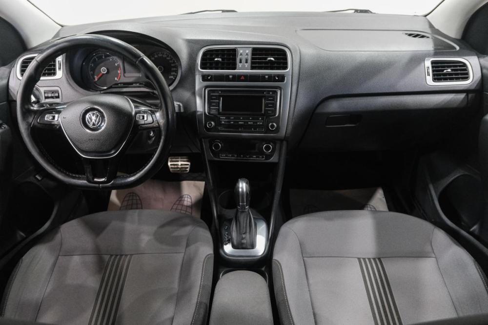 Volkswagen Polo V Рестайлинг Новокузнецк  - изображение 18