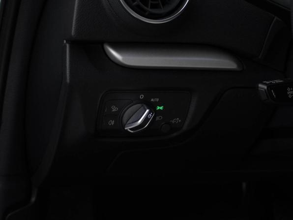 Audi A3 III (8V) Рестайлинг с пробегом 2019 года, цена 1 399 051 рубль, 173677 км, седан, Автокод Объявления
